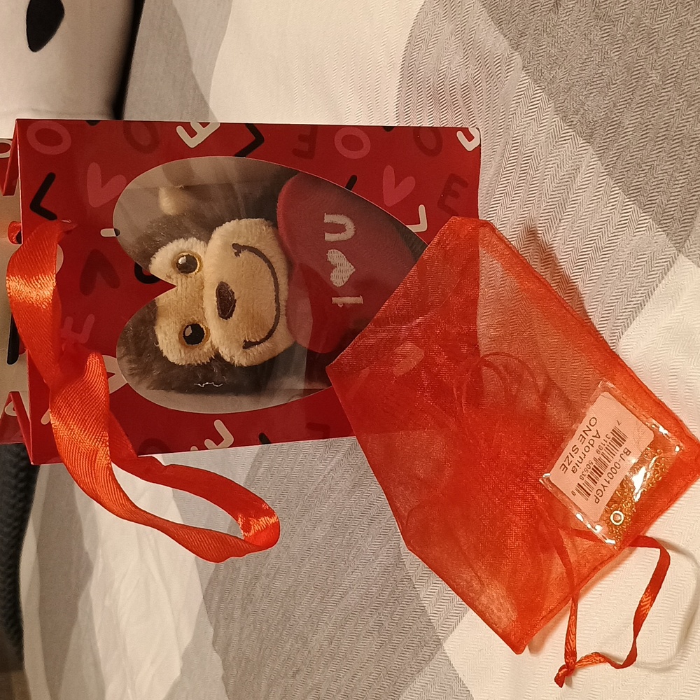 Elegant Adornia Gold Ring/Chain Bracelet